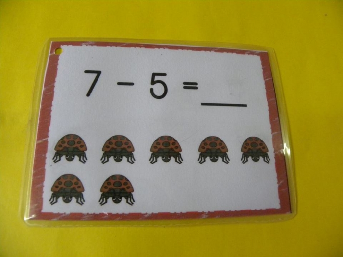 Subtraindo | 51 cartas | Atividade de Alfabetização Matemática - Imagem 3